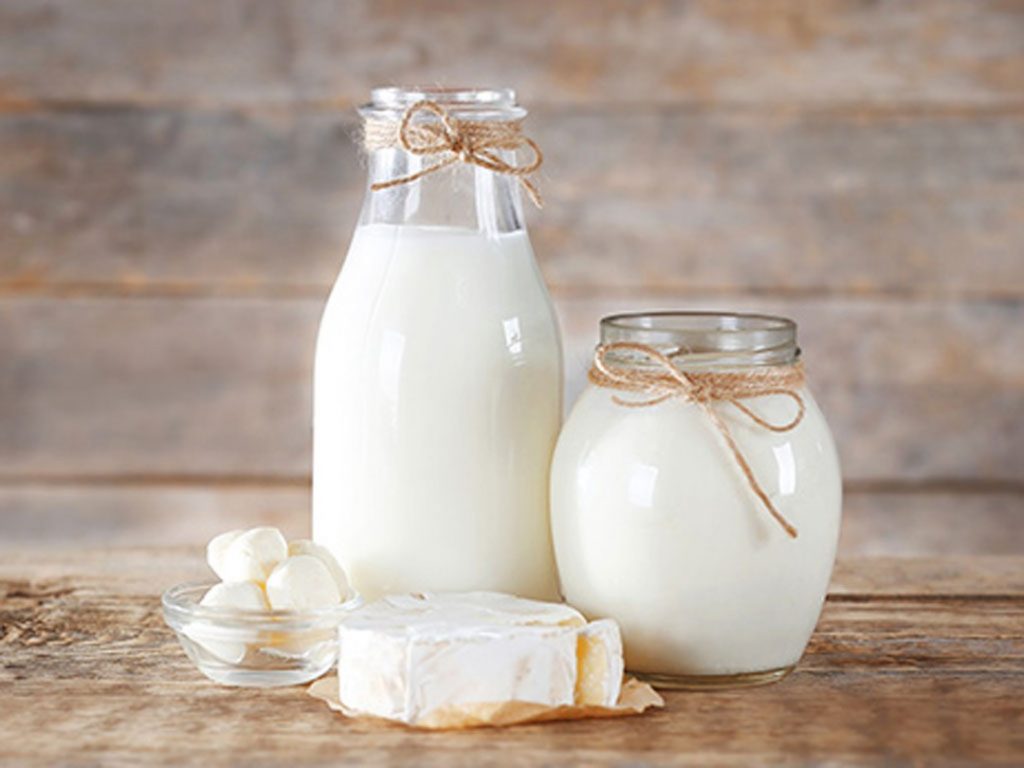 Cung cấp sữa giúp trẻ cao lớn mỗi ngày