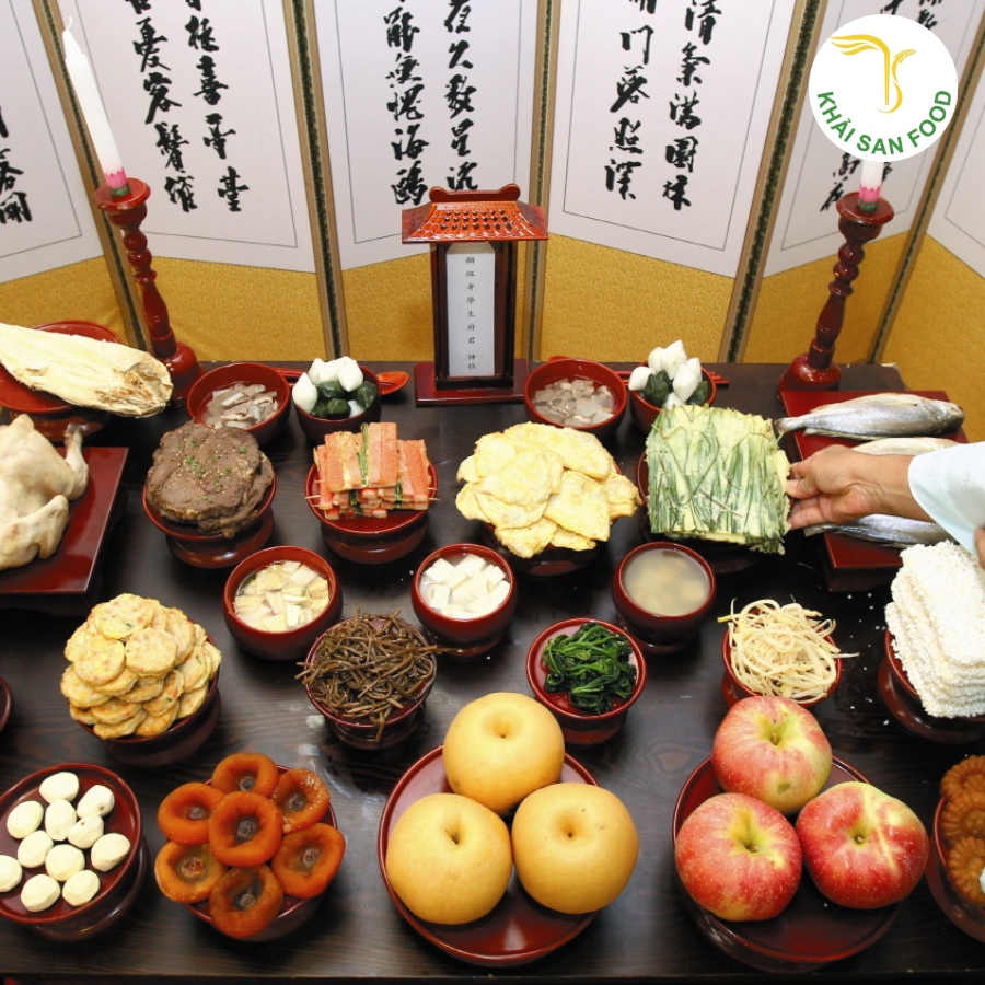 Các món ăn, ăn vặt truyền thống của Hàn Quốc trong ngày lễ là những món ăn nào? 