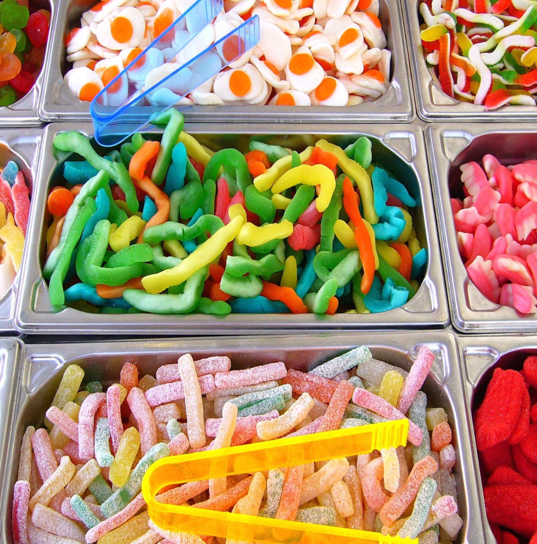 kinh-doanh-banh-keo-an-vat-va-nhung-dieu-can-biet