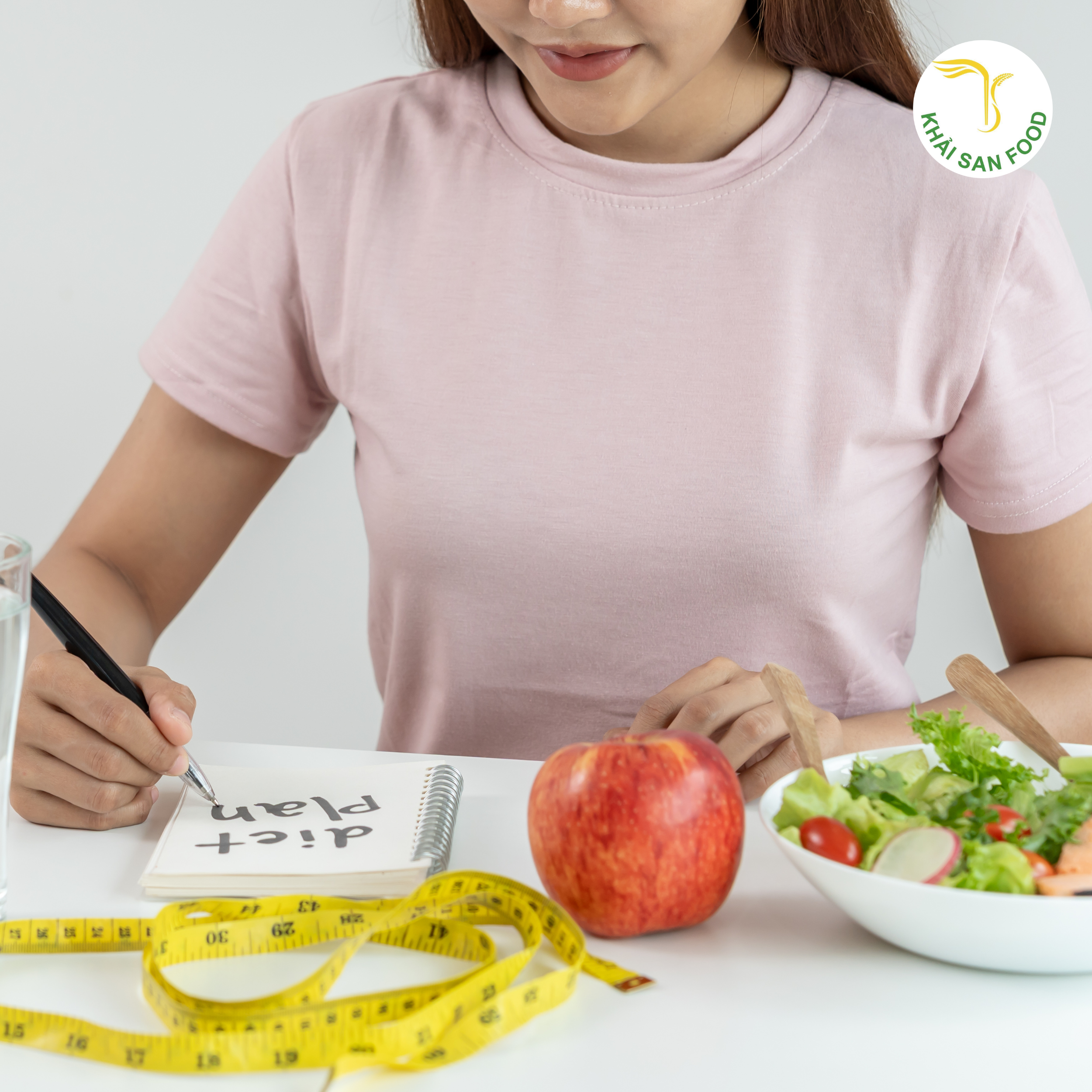 Khi sử dụng những loại đồ ăn, bánh, trái cây dùng được dành cho người bệnh tiểu đường cần kiểm soát lượng đường huyết trong thực phẩm