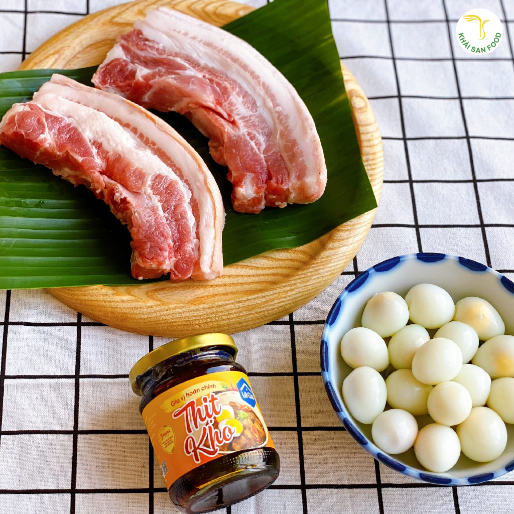 Một gói gia vị tốt sẽ giúp bạn nấu món kho chuẩn vị mà không cần đo đếm quá nhiều