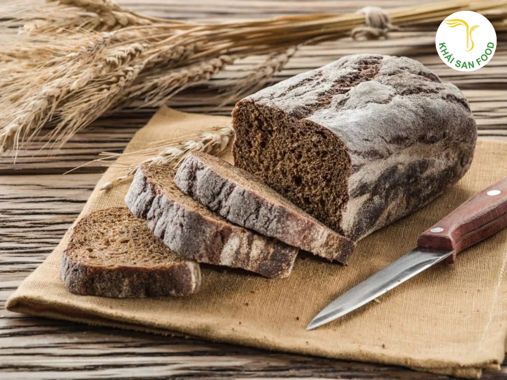 Lưu ý khi mua và bảo quản bánh cho người bệnh tại nhà